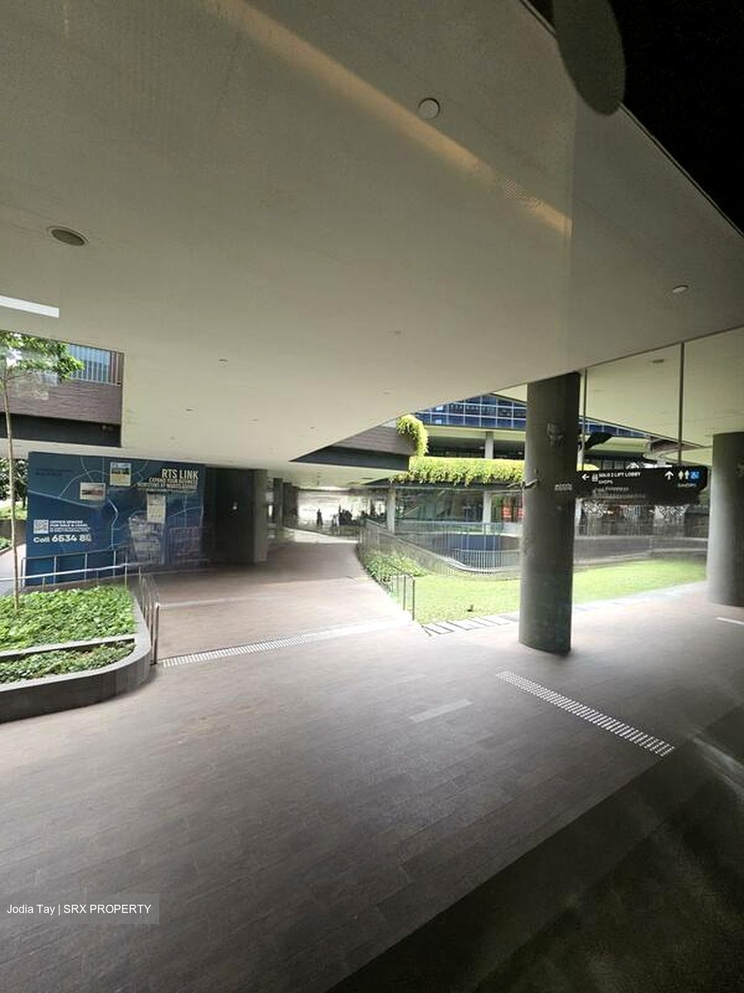Woods Square (D25), Office #483231541